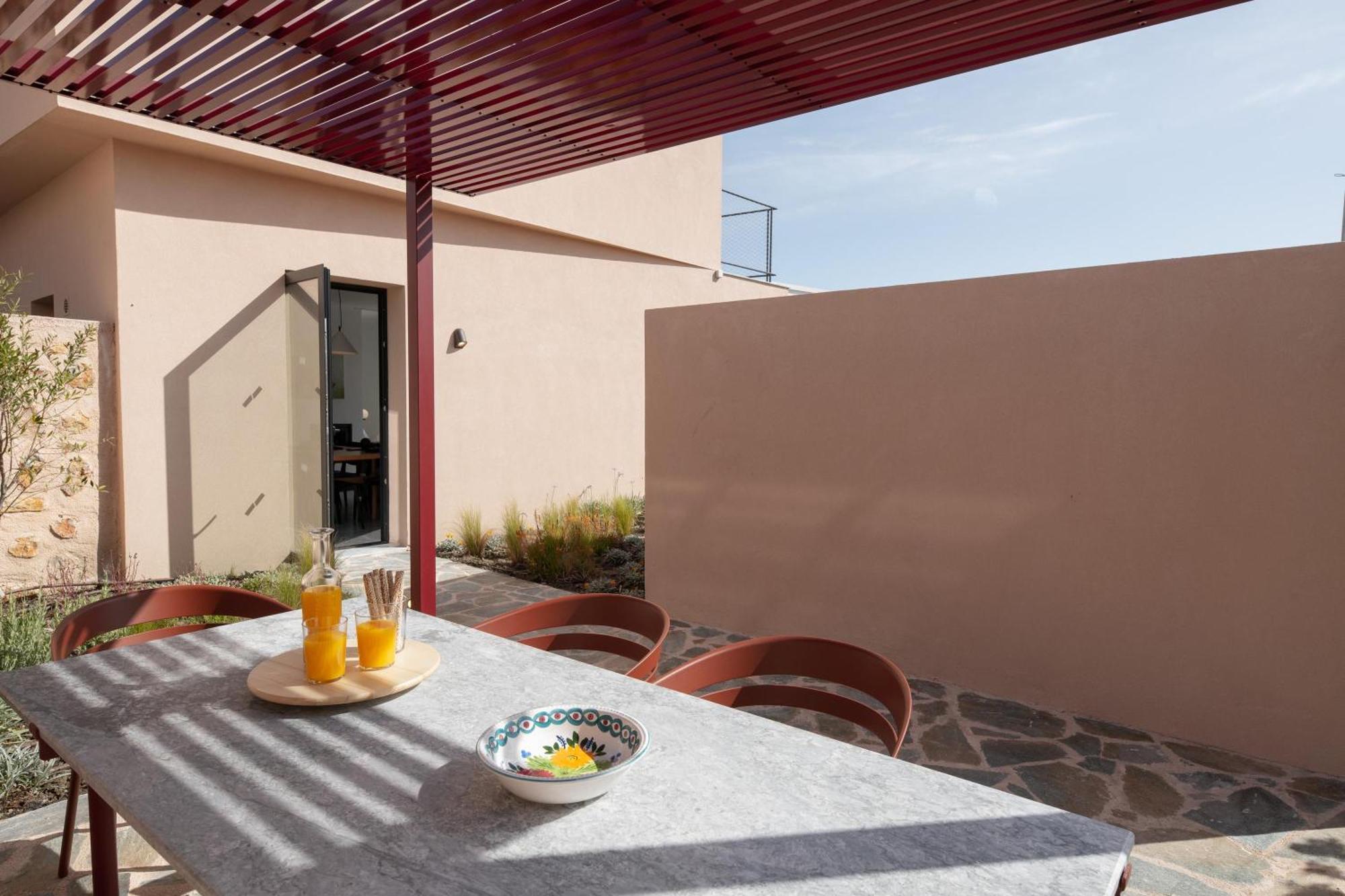 Nisi Living Concept Villa Ialysos  Oda fotoğraf