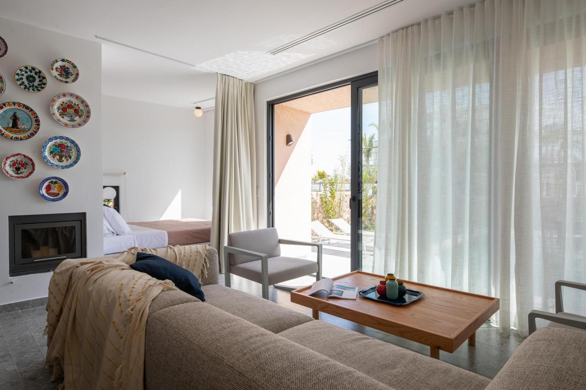 Nisi Living Concept Villa Ialysos  Oda fotoğraf
